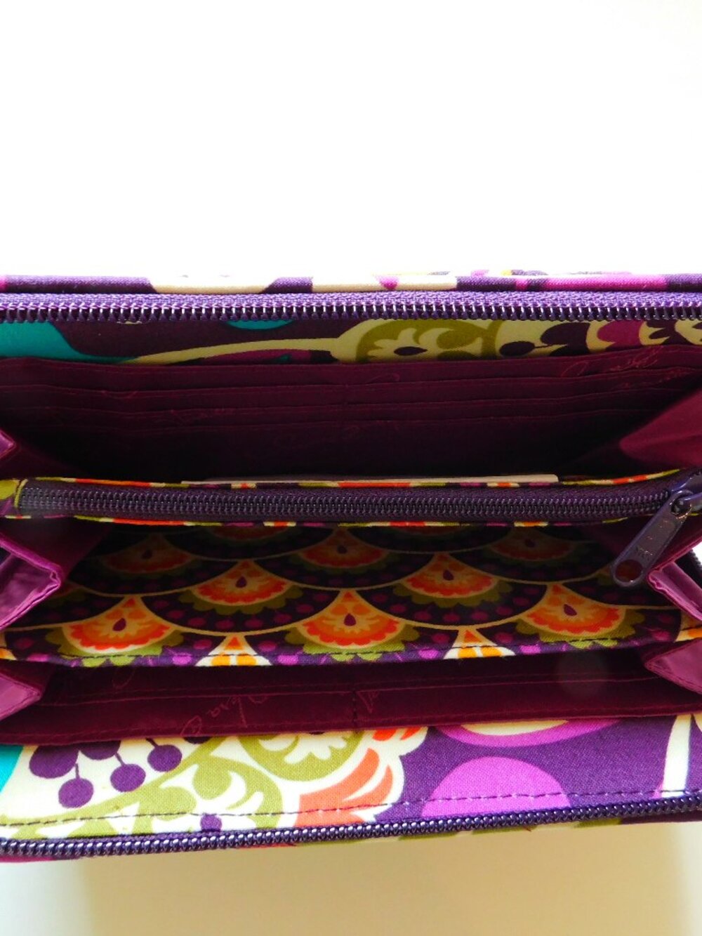 VERA BRADLEY Retired Plum Crazy Zip Around Accordion Wallet NWT - Picture 3 of 4